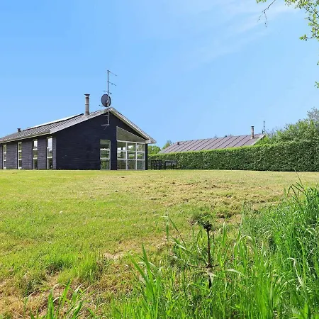 Vakantiehuis 8 Person In Hals-by Traum Hals